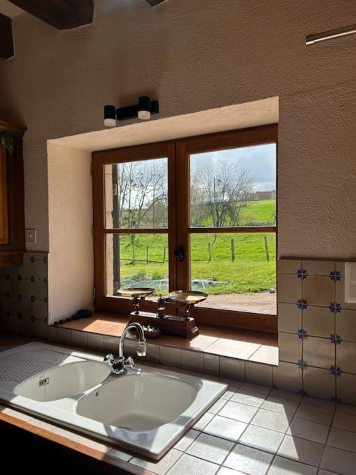 La Maison De Barbara La Guiche Kültér fotó